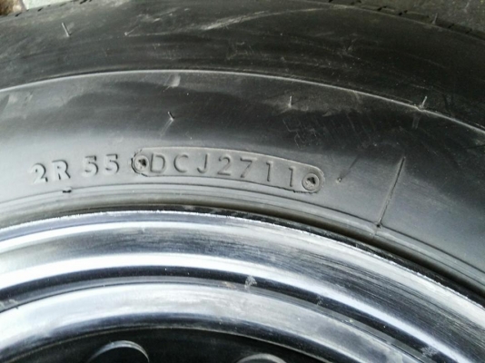 ล้อกระทะ รถตู้ commuter พร้อมยาง สภาพดี