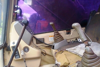 รถแบคโฮ CAT 330 B อาร์มพิเศษ