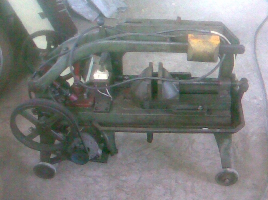 ครับรุ่นนี้แท่นเลื่อยฮีโร่สภาพพร้อมใช้สภาพพร้อมใช้งานครับสภาพเดิมๆครับมอเตอร์มิสซู 1/3  แรงไฟบ้านครับ ราคานี้คุ้มมากครับใช้ยาวครับรุ่นนี้