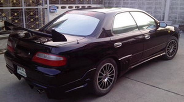 ขายnissan presea1.8 ปี96 แต่งรอบคัน 98000โทร092-2685586