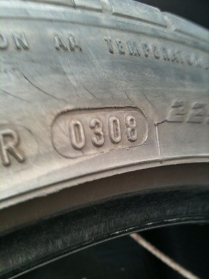 ขายยาง GOOD YEAR F1 ปี0308 ราคา 2000 บาทคับ ขายยาง GOOD YEAR F1 ปี0308 ราคา 2000 บาทคับ