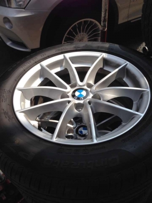 ขายล้อBMW-X-3 ถอดจากศูนย์ป้ายแดงยางปลายปี2013