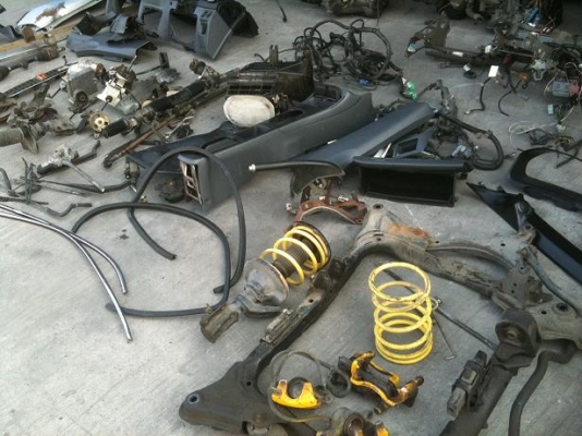 ขาย ท้ายตัดติดหลังค้าไดเมนชัน  ES    อะไหล่ หลายชินคับ