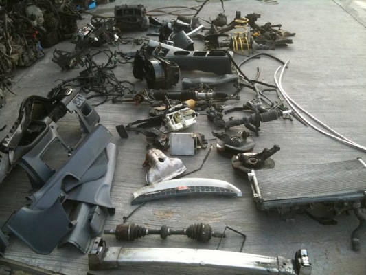 ขาย ท้ายตัดติดหลังค้าไดเมนชัน  ES    อะไหล่ หลายชินคับ