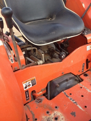 ขายคูโบต้าL4508 พร้อมดันหน้า สภาพเดิมๆพร้อมเล่มทะเบียน สนใจติดต่อ088-4267077จัดส่งกระบี่คับ