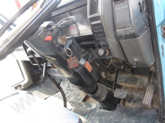 รถบรรทุก 4 ล้อ ยี่ห้อ ISUZU รุ่น NKR รถบรรทุก 4 ล้อ ยี่ห้อ ISUZU รุ่น NKR