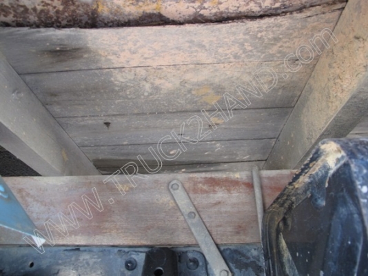 รถบรรทุก 4 ล้อ ยี่ห้อ ISUZU รุ่น NKR รถบรรทุก 4 ล้อ ยี่ห้อ ISUZU รุ่น NKR