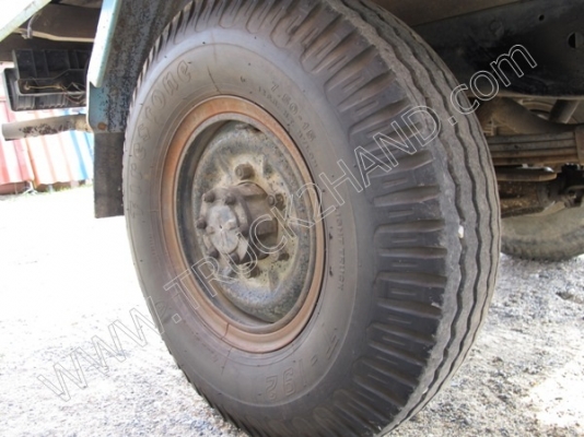 รถบรรทุก 4 ล้อ ยี่ห้อ ISUZU รุ่น NKR รถบรรทุก 4 ล้อ ยี่ห้อ ISUZU รุ่น NKR