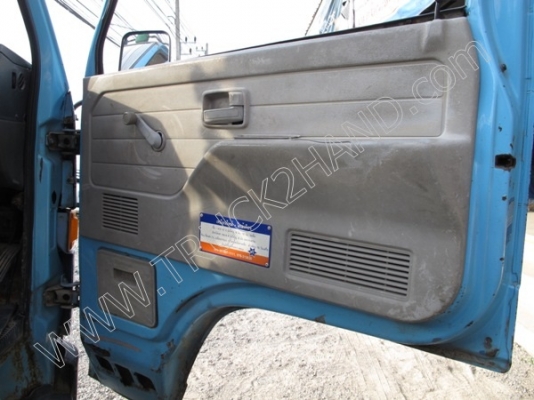 รถบรรทุก 4 ล้อ ยี่ห้อ ISUZU รุ่น NKR รถบรรทุก 4 ล้อ ยี่ห้อ ISUZU รุ่น NKR