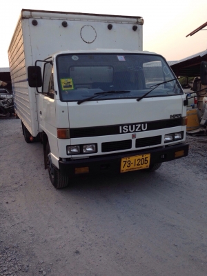 N.P R. 115 ยาว 5 เมตร รถห้างเเท้ ปี 95 คัชซีสวยไม่มีที่ติ พร้อมตู้เเห้ง