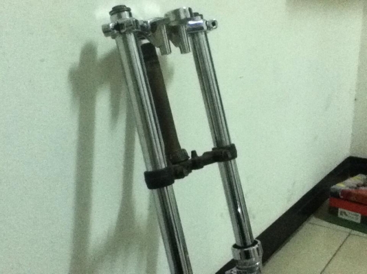 ขายอะไหล่จ้า ช่วงหน้า VRครบชุด - ดุม DT สภาพกริ๊บ ๆ - คันสตาท lifan แข็ง ๆ มือ 1 ขายอะไหล่จ้า ช่วงหน้า VRครบชุด - ดุม DT สภาพกริ๊บ ๆ - คันสตาท lifan แข็ง ๆ มือ 1