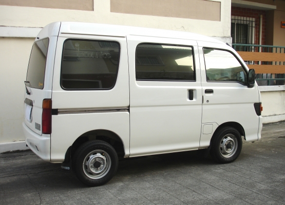 ขาย รถตู้เล็ก