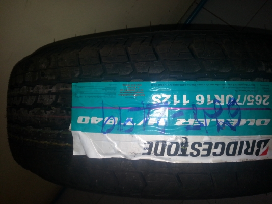 ขายยาง บริสโตน ดูเลอร์ 265/70/16 ปี13 ยังไม่ลงดิน3000 ขายยาง บริสโตน ดูเลอร์ 265/70/16 ปี13 ยังไม่ลงดิน3000