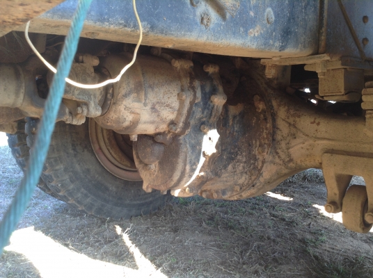 ***390,000*** 10 ล้อหัวยาว 2 เพลาใหญ่ช่วงล่าง FUSO เครื่อง HO7C 180 แรงม้า เกียร์ HO คัสซีสวยตลอดเส้นไม่มีบวม สโลว์เกียร์กลาง คานหน้าใหญ่ ยางเต็มทั้ง 10 เส้น ทะเบียนพร้อมโอนครับ