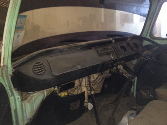 ขายโฟล์คตู้เเตงโม ไฟบน ขายโฟล์คตู้เเตงโม ไฟบน