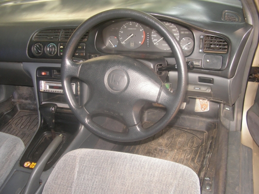 ขาย HONDA แอคครอดไฟท้อย 2ก้อน ปี39 เกียร์ออโต เครื่องวีเทค ล้อแมก เครื่องเล่นโซนี