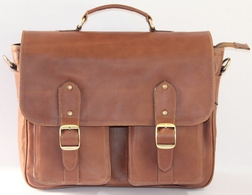 กระเป๋าหนังแท้ เย็บเสร็จหมาดๆ กระเป๋าหนังแท้ เย็บเสร็จหมาดๆ