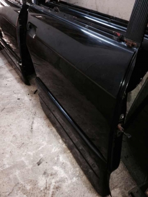 ขายโครงประตูเปล่า bmw e30 จำนวน4บาน ตัวละ500บาท สภาพดีไม่ผุทรงดีไม่มีบุบ รวม2400บาท โทร0875077464โส กทม