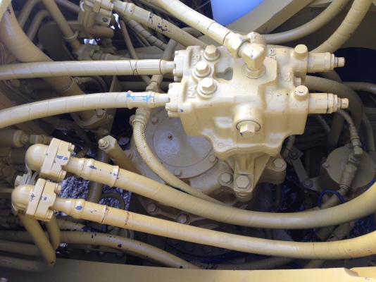 ขาย KOMATSU PC200-5 คอนโทรนสั้น สภาพสวย ตอนนี้รถอยู่หน้างาน ที่กบินทร์บุรีครับ (เจ้าของขายเอง) สนใจติดต่อโดยตรง 081-4283210 ขาย KOMATSU PC200-5 คอนโทรนสั้น สภาพสวย ตอนนี้รถอยู่หน้างาน ที่กบินทร์บุรีครับ (เจ้าของขายเอง) สนใจติดต่อโดยตรง 081-4283210