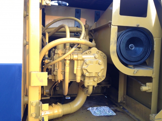 ขาย KOMATSU PC200-5 คอนโทรนสั้น สภาพสวย  ตอนนี้รถอยู่หน้างาน ที่กบินทร์บุรีครับ (เจ้าของขายเอง) สนใจติดต่อโดยตรง 081-4283210