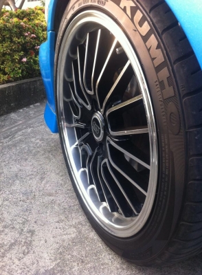 ขายล้อ Infiniti ขอบ 17 หน้าตื้น หลังลึก ขายล้อ Infiniti ขอบ 17 หน้าตื้น หลังลึก