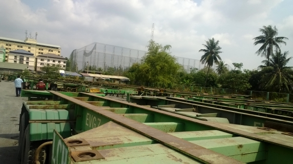 หางก้างปลาของPANUS...RCK และหางคอห่าร สภาพดีและไม่ดีปะปน (เลือกซื้อได้ตามข้อกกลง)ปี*1998-2000 มีประมาณ81หาง..