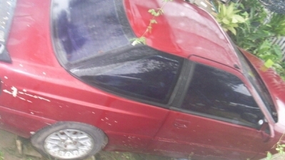 ขายหรือแยกอะไหล่hundai2ประตูราคาถูก