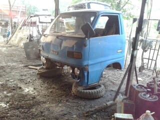 ขายหัวรถบรรทุก Isuzu HINO พร้อมเกียร์ JO5C