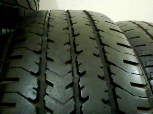 ล้อถอดรถยึดกระบะบรรทุก14 เพลาลอย 6รูพร้อมยางXCD 215R14 1ชุดเหมาๆ