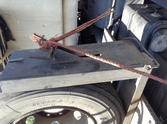 ขายหัวลาก320+หาง2เพลาปี47ปลายปี ขายหัวลาก320+หาง2เพลาปี47ปลายปี