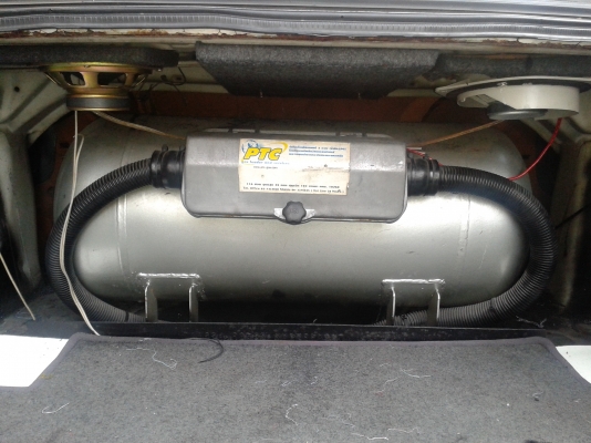 ขายรถเก๋งโดเรมอน ขายรถเก๋งโดเรมอน