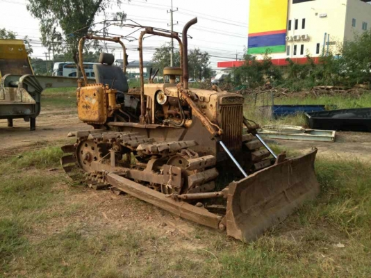 ขายตามสภาพแทรกเตอร์ D2-3สภาพพรอมใช้ ติดต่อได้ที่คุณอ๊อฟ พิจิตร 086-737-9991