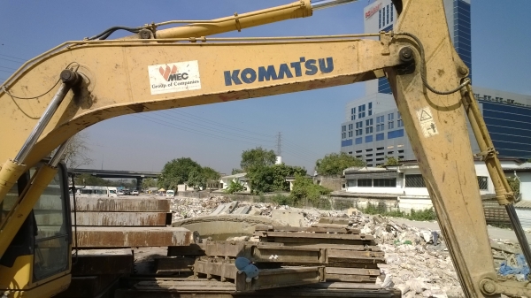 PC200-7 รถแห้งทั้งคัน สีเดิม ช่วงล่างสวย เอวไม่ขยับ ปี*2006 ชม.ประมาณ8000. มีเล่มพร้อม...