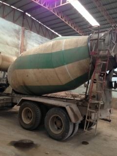 ขายโม่ปูน7คิวครบชุดพร้อมใช้ 2ชุด สภาพสวยพร้อมใช้ ติดต่อได้ที่คุณอ๊อฟ พิจิตร 086-737-9991