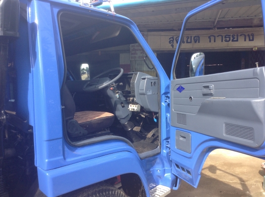 หกล้อดัมพ์ ISUZU ปี37 เครื่อง 160 HP ช่วงล่างใหญ่ เกียรใหญ่ หน้า-หลัง F (รถพร้อมใช้). 570,000