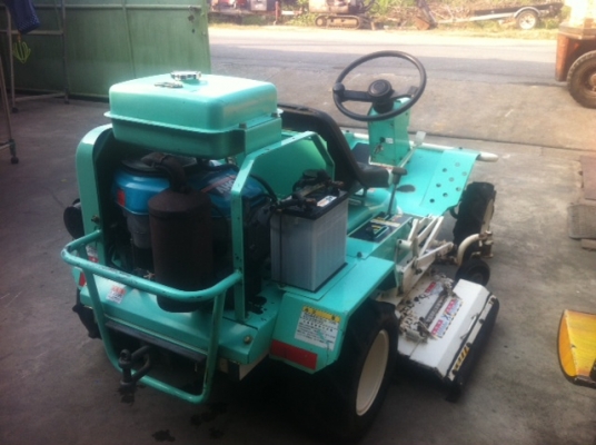 ขายรถตัดหญ้านั่งขับ Kubota นำเข้าญี่ปุ่น ขายรถตัดหญ้านั่งขับ Kubota นำเข้าญี่ปุ่น