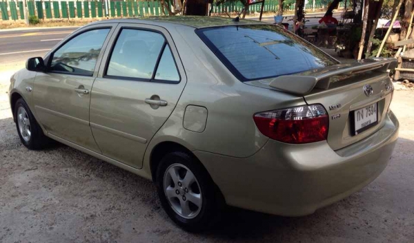 **250,000 บ.ต่อรอง**ขายรถเก๋งราคาเบาๆ TOYOTA VIOS 1.5E Auto ปี46/03 เครื่องเดิมเกียร์เดิม เครื่องแน่น แรง ช่วงล่างปึ็ก ล้อแม็ก ยางสวย4เส้น หน้า-หลังเดิมไม่เคยชนหนัก ภายในสวยคอนโซลเต็ม พ.พาวเวอร์ แอร์ กระจกไฟฟ้า พร้อมใช้งาน เอกสารครบ แน็นท์จัดได้ถึง220,000