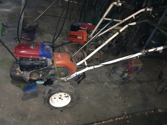 รถไถเดินตามขนาดเล็ก