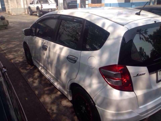 ขาย Honda jazz หลุดจำนำ