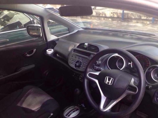 ขาย Honda jazz หลุดจำนำ