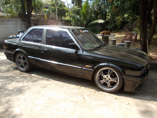 ขาย bmw e30 coupe