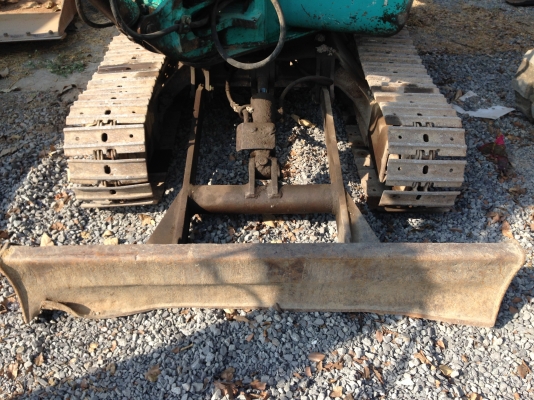 220,000 บาท KOMATSU PC30-7 เก่าไทย ขายตามสภาพนะครับ