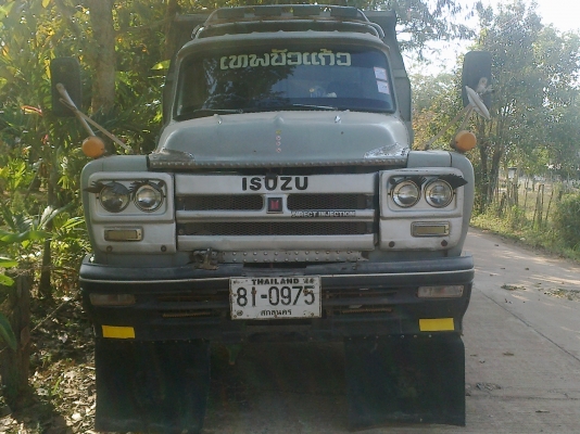ต้องการขายรถหกล้อ  ISUSU ด่วน เจ้าของขายเอง
