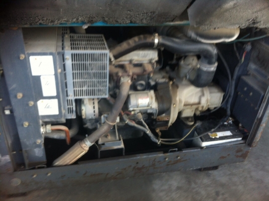 ขายด่วนเครื่องปั๊มลมAIRMAN PDS125S เก่าญี่ปุ่นพร้อมใช้