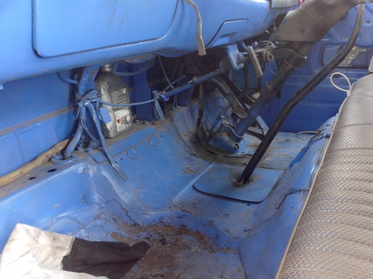 ขายรถบรรทุก 4 ล้อกลาง ขายรถบรรทุก 4 ล้อกลาง