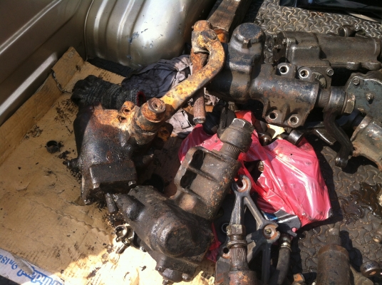 ขายกระปุกพวงมาลัย 15ลูก  ลูกละ800