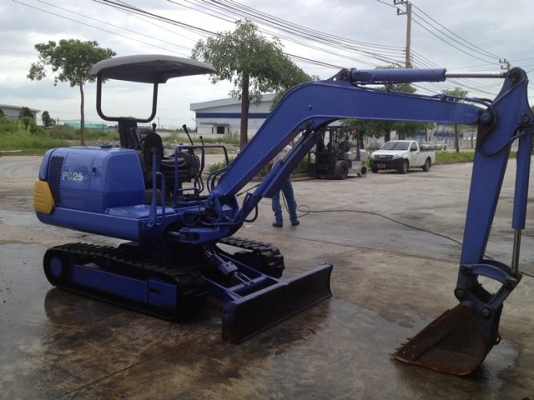 PC25-1E # 7109 : รถขุด Komatsu รอนำเข้าจากญี่ปุ่น by กุ้ง:TOS:081-30622283