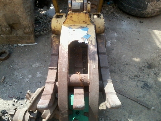 ขายปากคีบ  เก่านอก