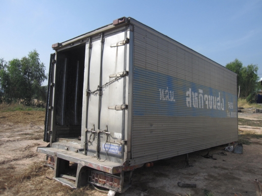 ขายตู้เปียก ใส่ รถบรรทุก 10ล้อ  สภาพสวย