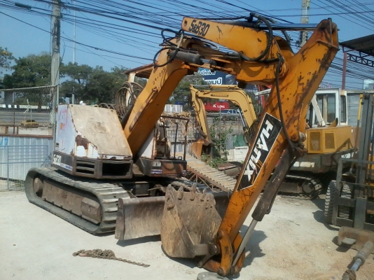 ต้องการขายรถแมคโค HANIX S@B30 ขนาด50uu